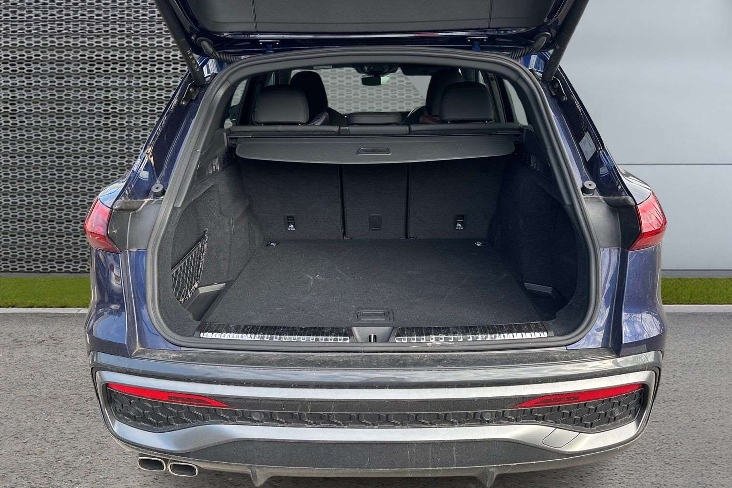 Used Audi Q5 2025 for sale - 77856386: Photo 13