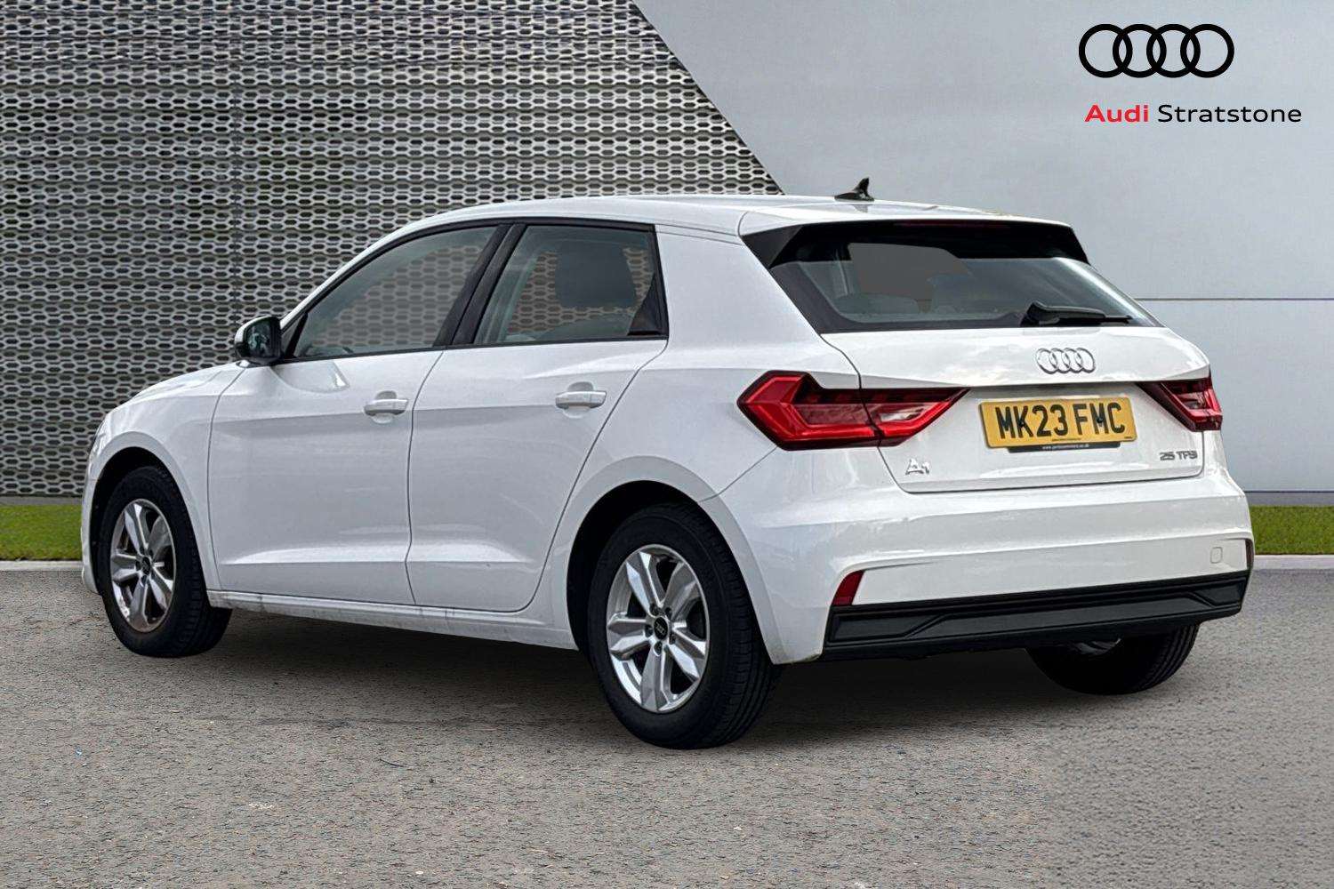 Used Audi A1 2023 for sale - 76373749: Photo 3