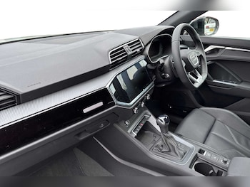 Used Audi Q3 2024 for sale - 75846221: Photo