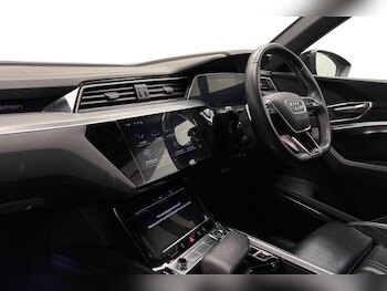 Used Audi e-tron 2022 for sale - 78264781: Photo