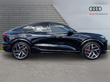 Used Audi Q6 e-tron 2026 for sale - 79797662: Photo
