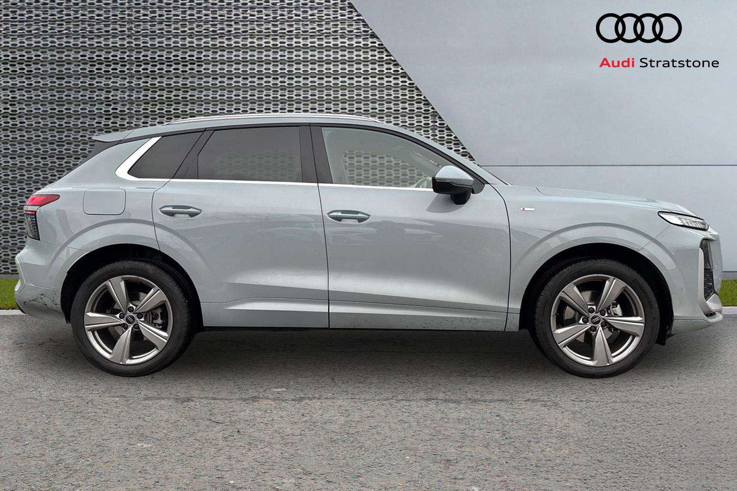 Used Audi Q3 2025 for sale - 78010286: Photo 4