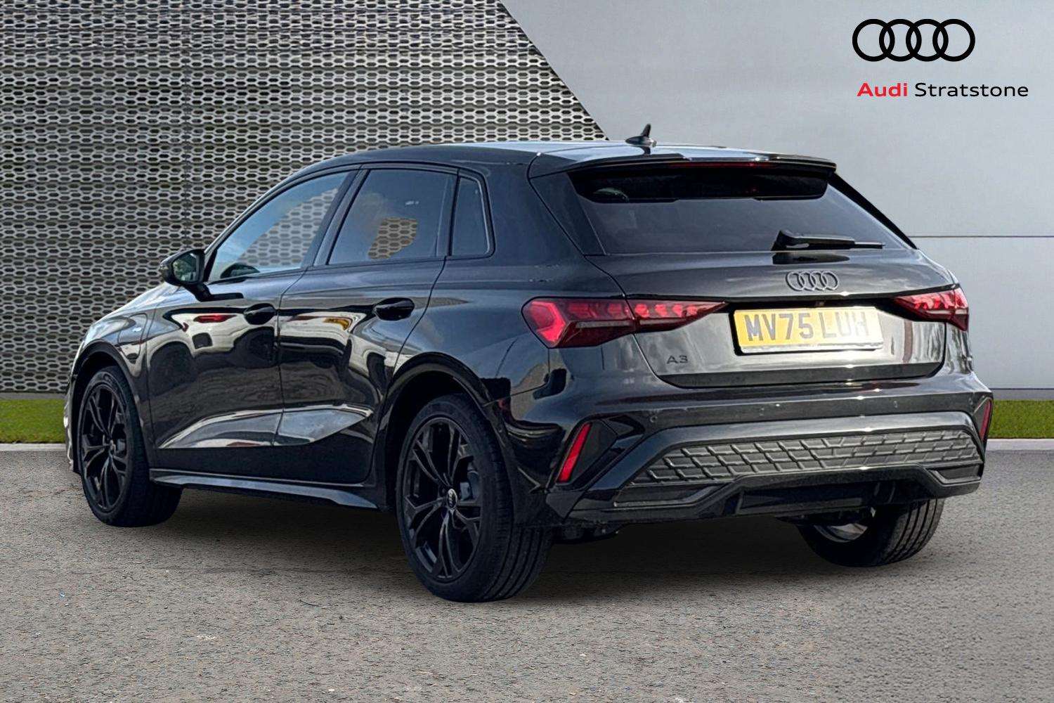Used Audi A3 2025 for sale - 76705201: Photo 3