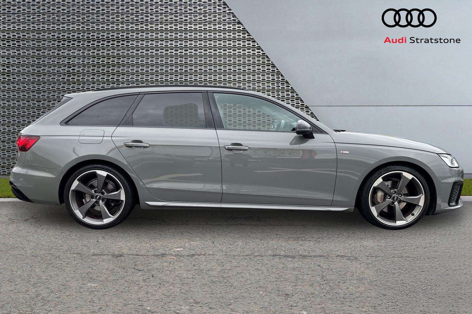 Used Audi A4 2020 for sale - 76575944: Photo 4