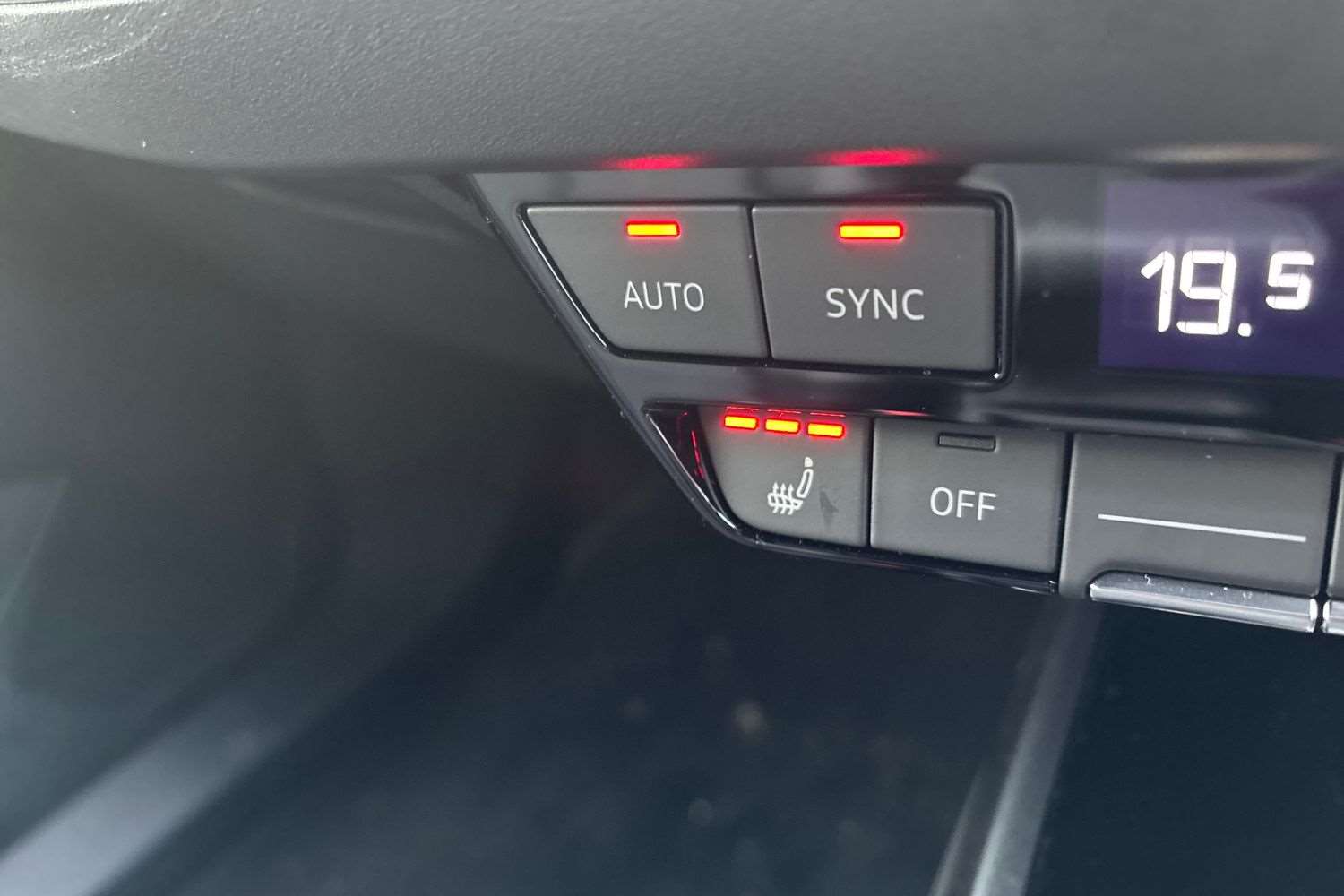 Used Audi Q4 e-tron 2025 for sale - 78010372: Photo 28