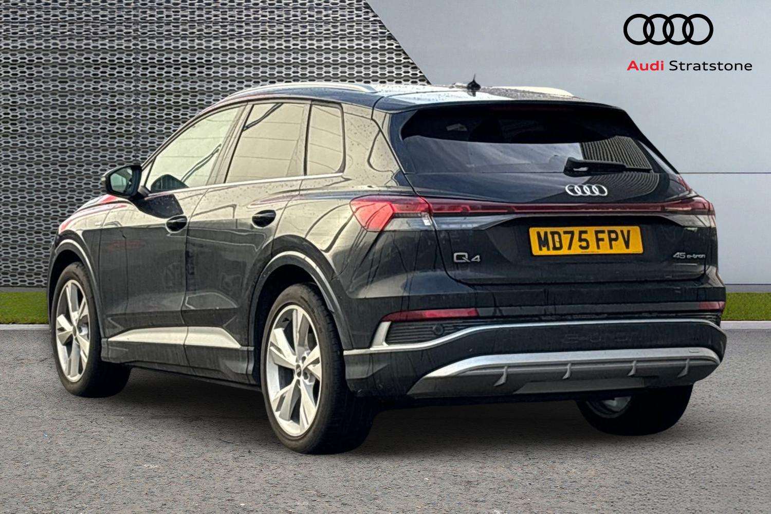 Used Audi Q4 e-tron 2025 for sale - 78010372: Photo 3