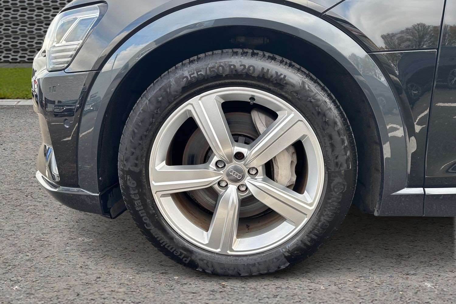 Used Audi e-tron 2020 for sale - 76587731: Photo 11