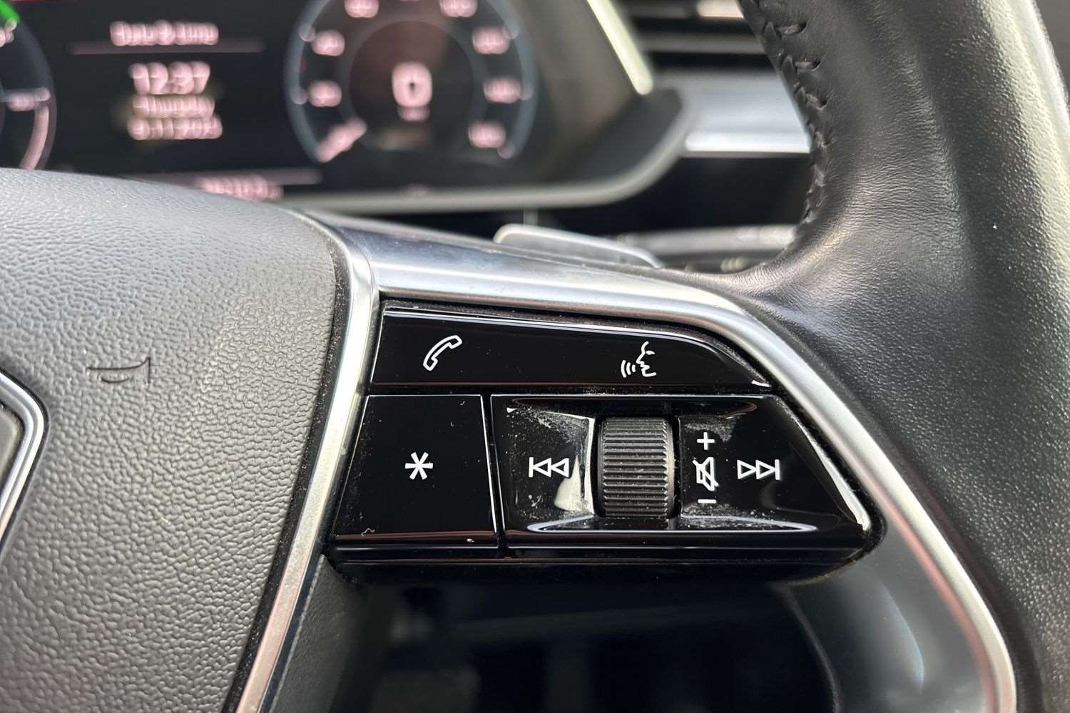 Used Audi e-tron 2020 for sale - 76587731: Photo 17