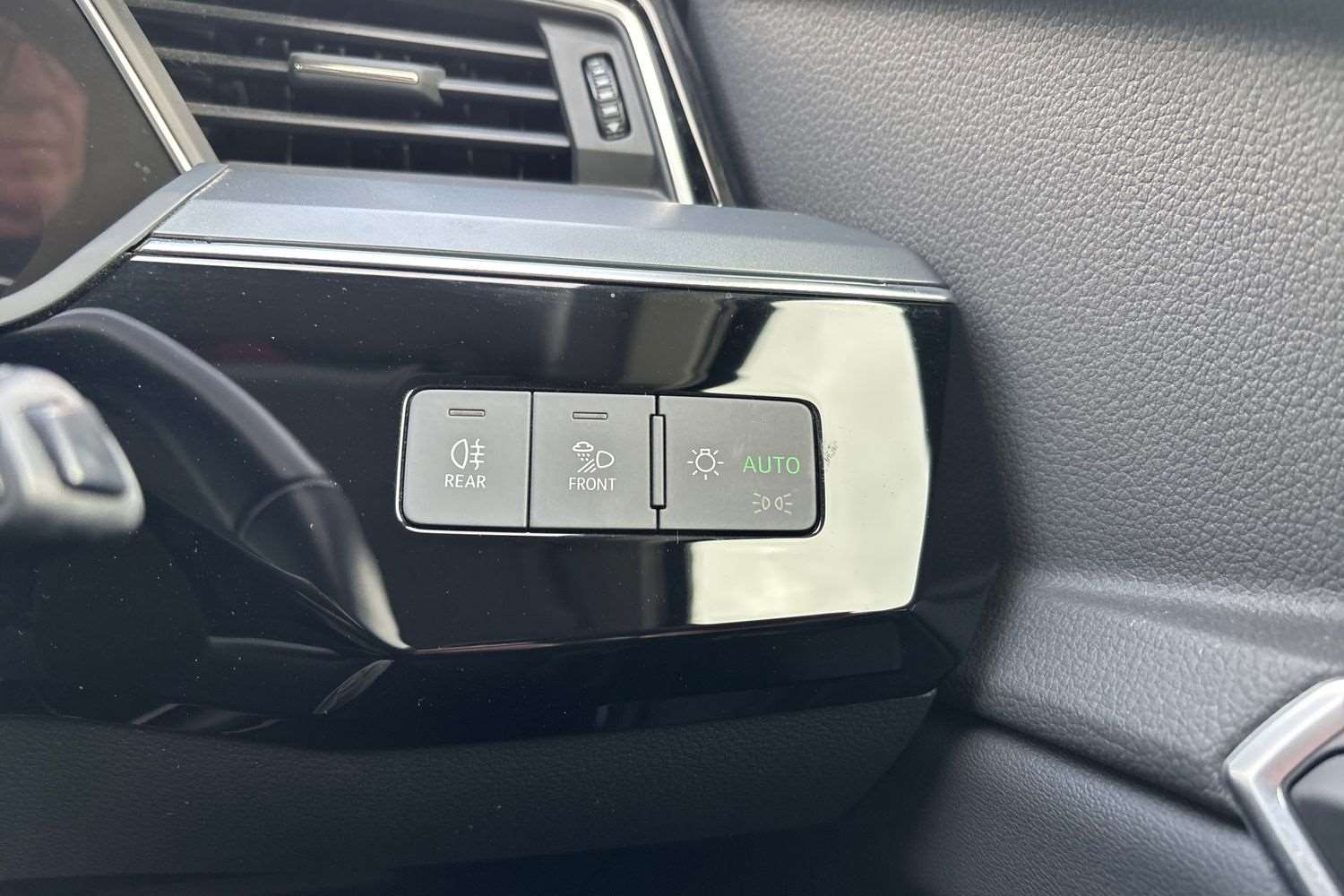 Used Audi e-tron 2020 for sale - 76587731: Photo 34