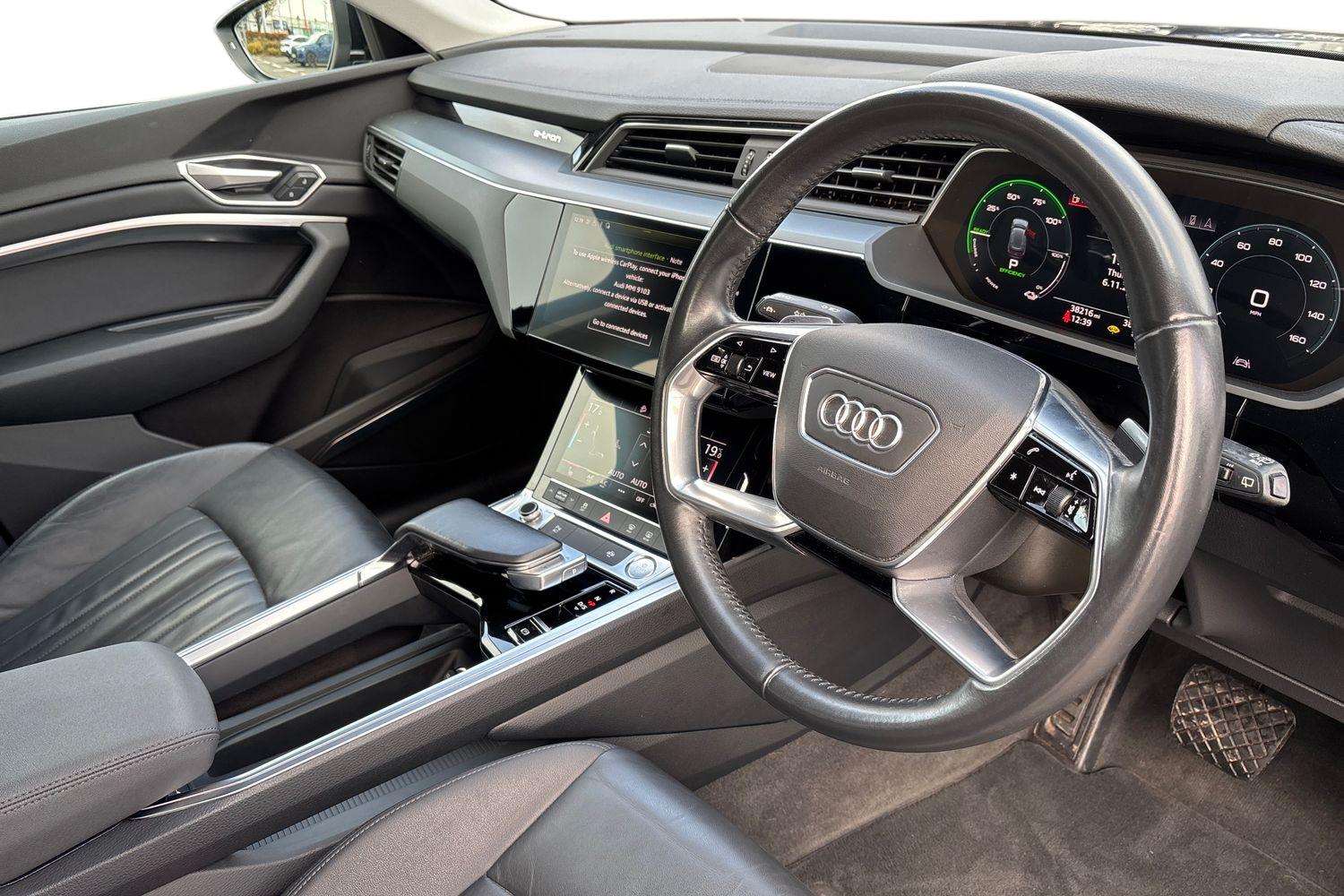Used Audi e-tron 2020 for sale - 76587731: Photo 6