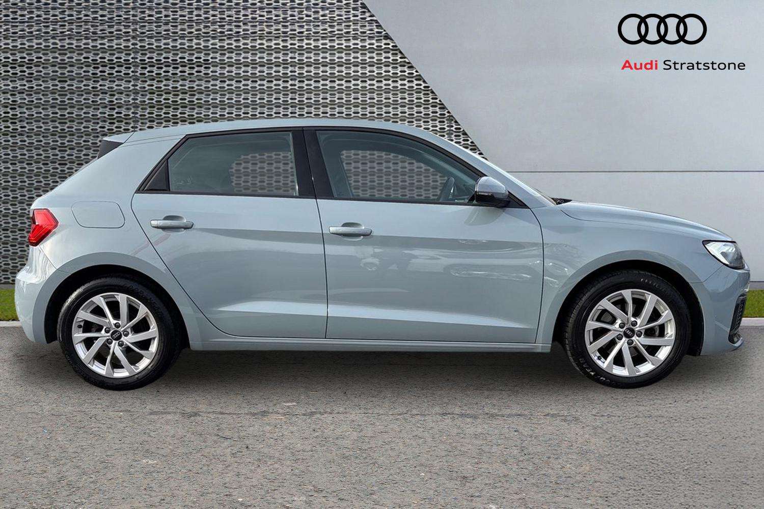 Used Audi A1 2023 for sale - 77628196: Photo 4