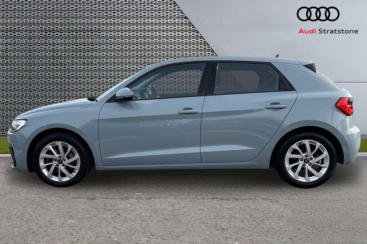 Used Audi A1 2023 for sale - 77628196: Photo 8