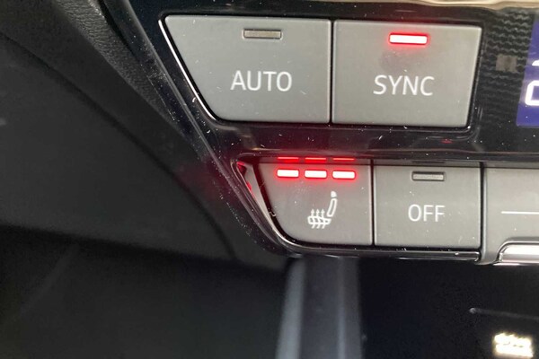 Used Audi Q4 e-tron 2024 for sale - 74716680: Photo 16