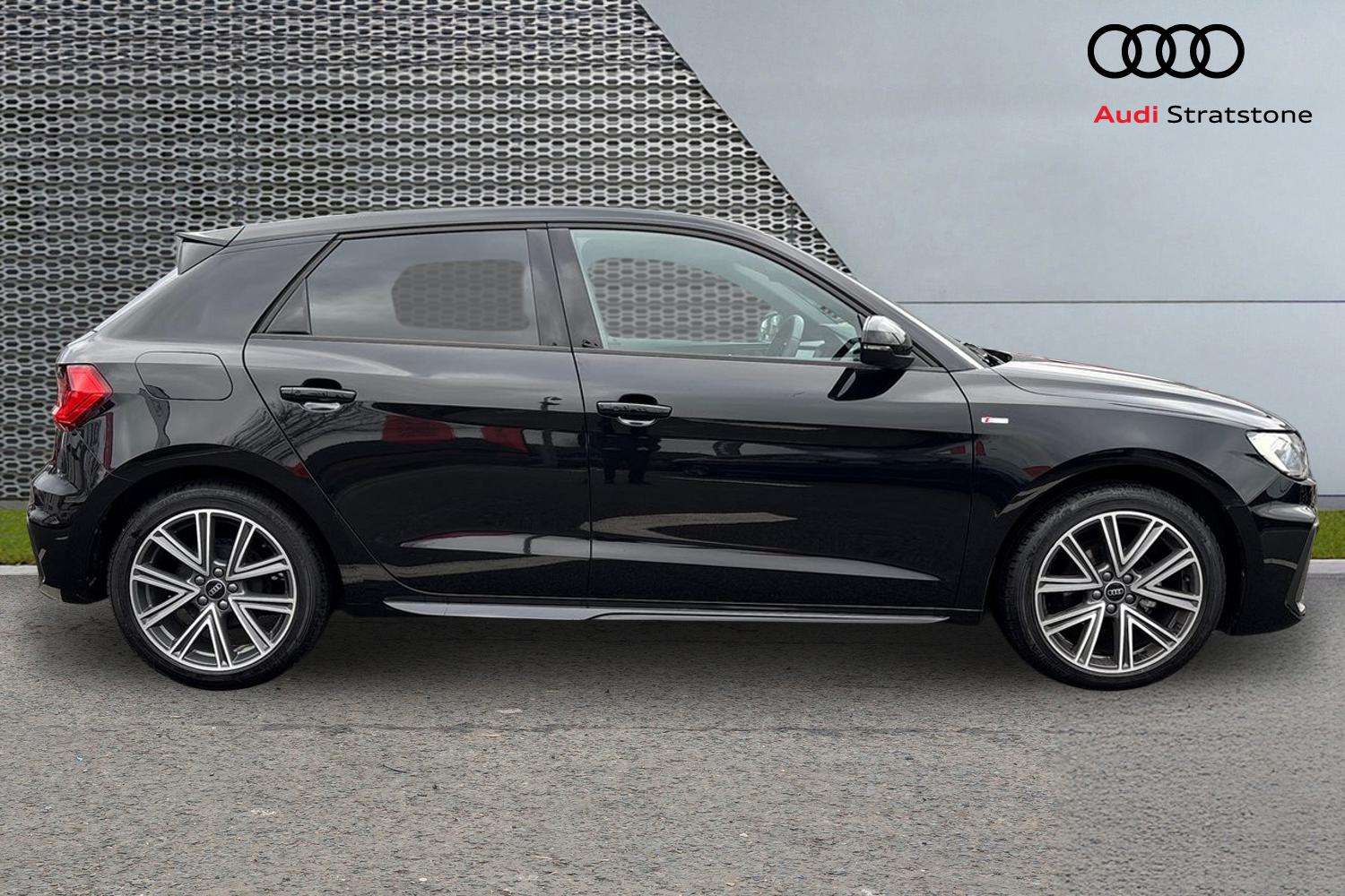 Used Audi A1 2025 for sale - 77885951: Photo 4