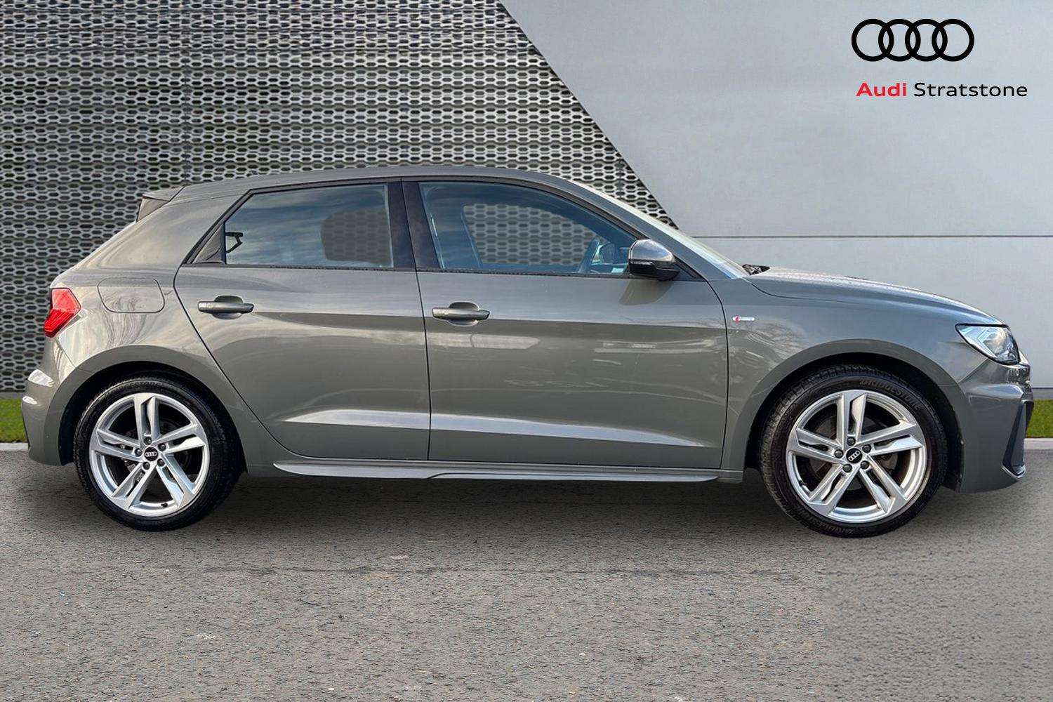 Used Audi A1 2021 for sale - 76774072: Photo 4