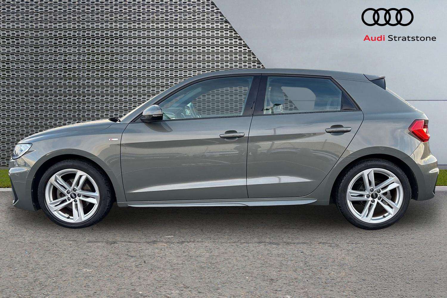 Used Audi A1 2021 for sale - 76774072: Photo 8
