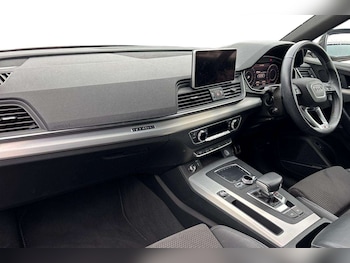 Used Audi Q5 2019 for sale - 76087830: Photo 2