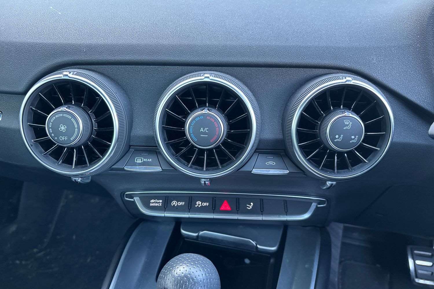 Used Audi TT 2023 for sale - 77942888: Photo 35