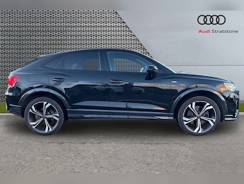 Used Audi Q3 2024 for sale - 77158616: Photo