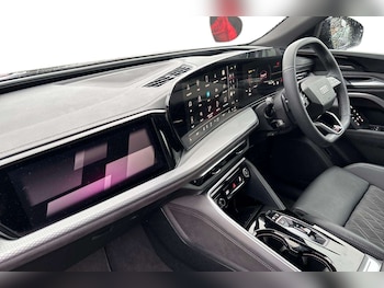 Used Audi Q5 2025 for sale - 77886286: Photo