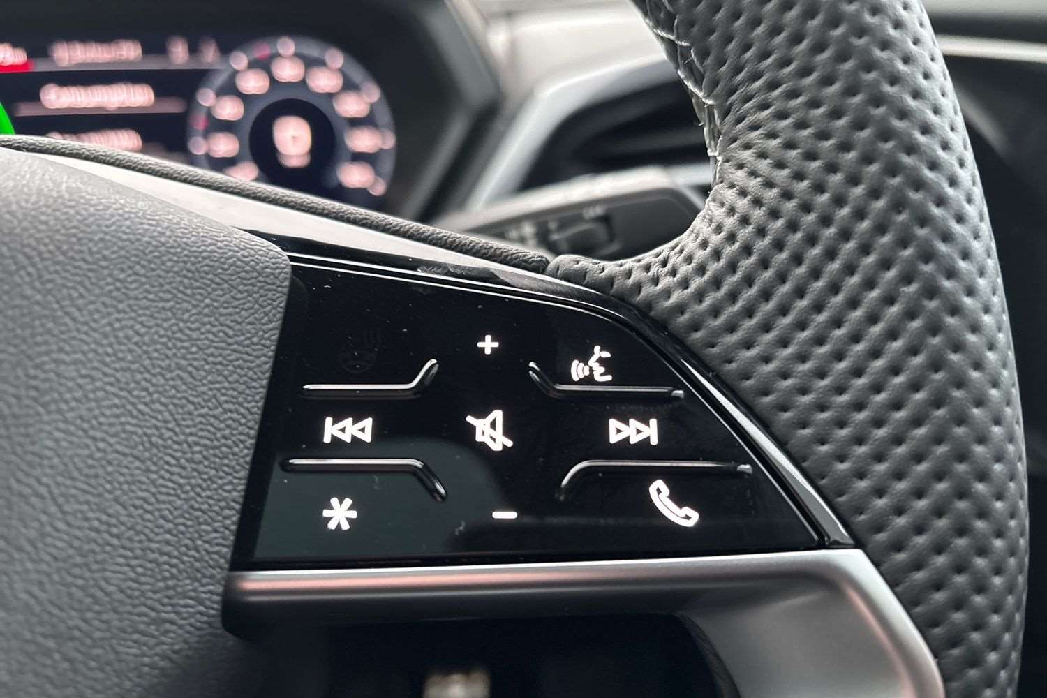 Used Audi Q4 e-tron 2025 for sale - 77886013: Photo 17