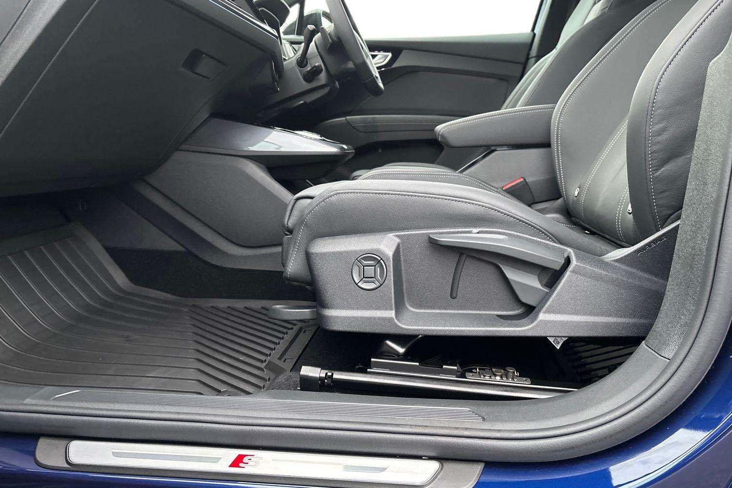 Used Audi Q4 e-tron 2025 for sale - 77886013: Photo 21