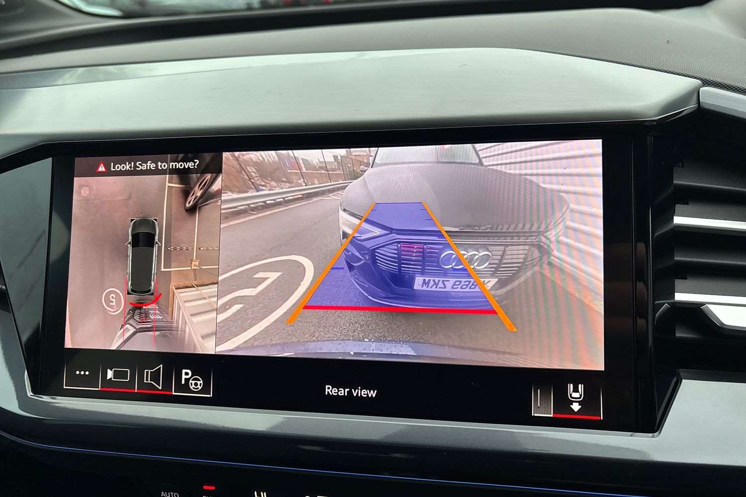 Used Audi Q4 e-tron 2025 for sale - 77886013: Photo 26