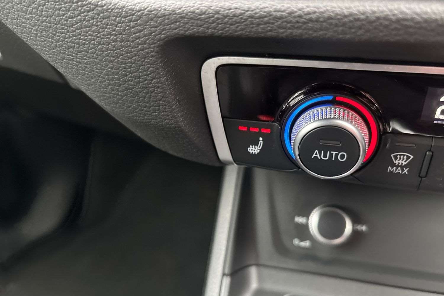 Used Audi Q3 2022 for sale - 76515674: Photo 28