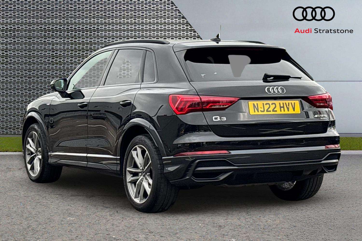 Used Audi Q3 2022 for sale - 76515674: Photo 3