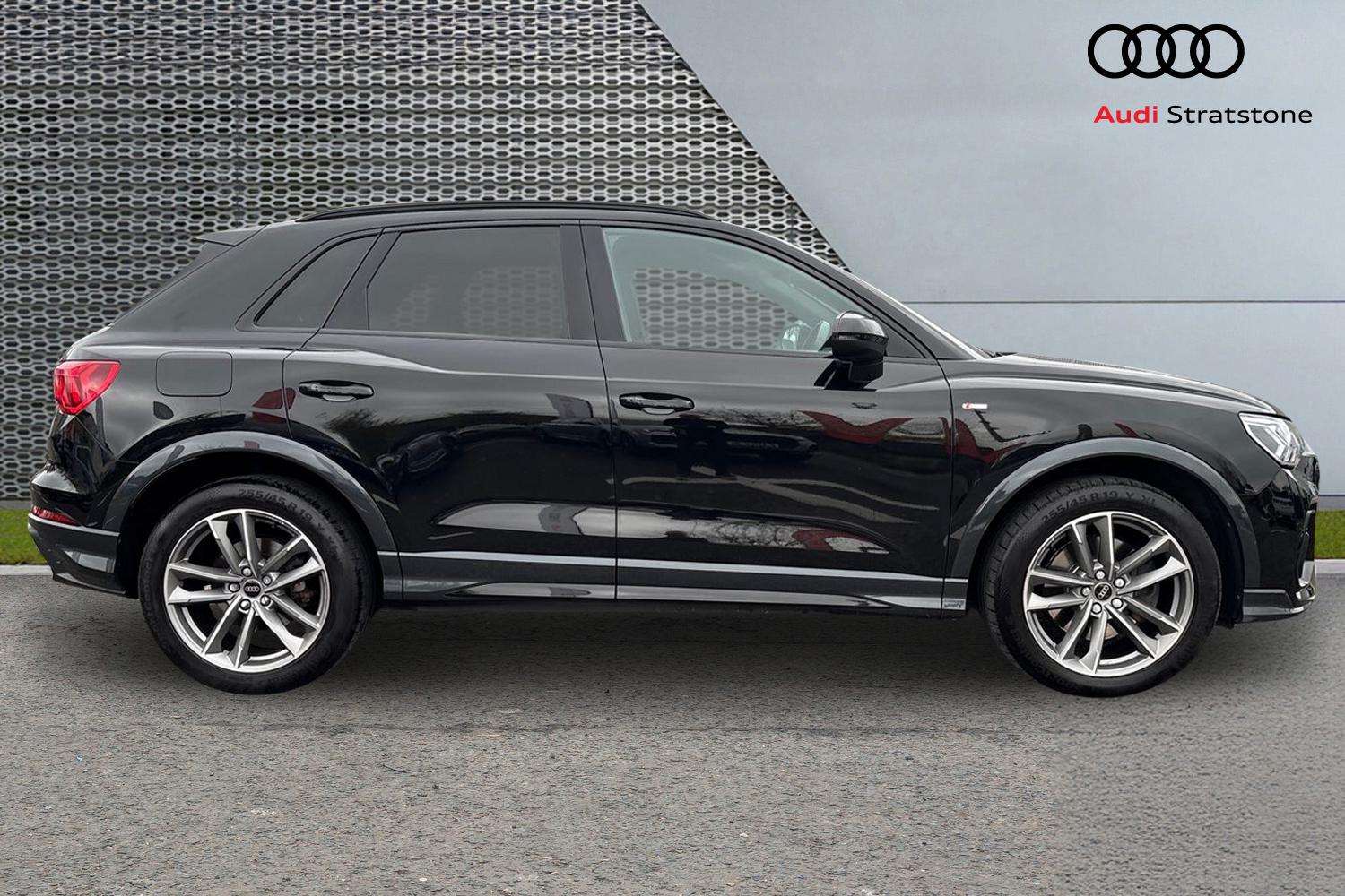 Used Audi Q3 2022 for sale - 76515674: Photo 4