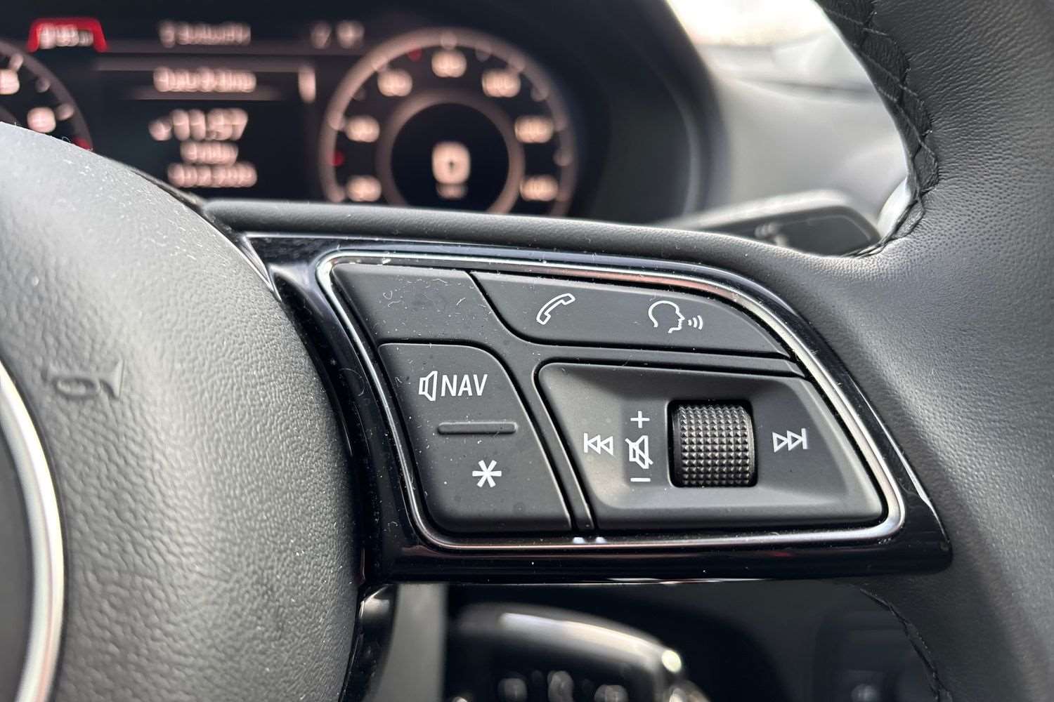 Used Audi Q2 2023 for sale - 78208940: Photo 17