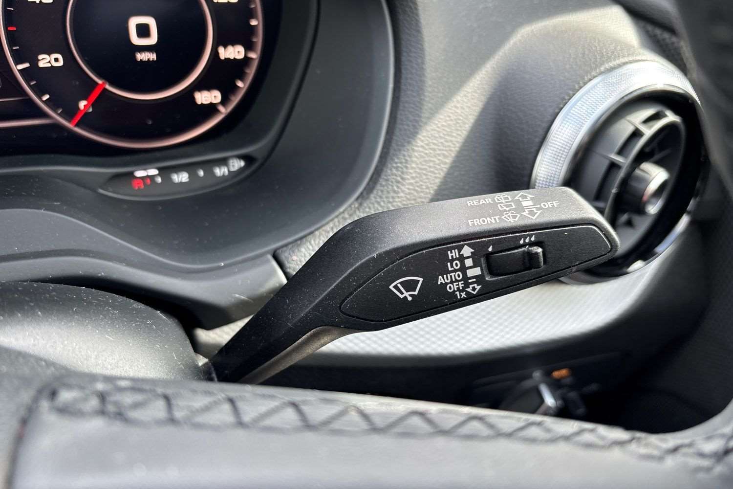 Used Audi Q2 2023 for sale - 78208940: Photo 33