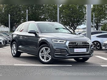 Used Audi Q5 2019 for sale - 79770456: Photo