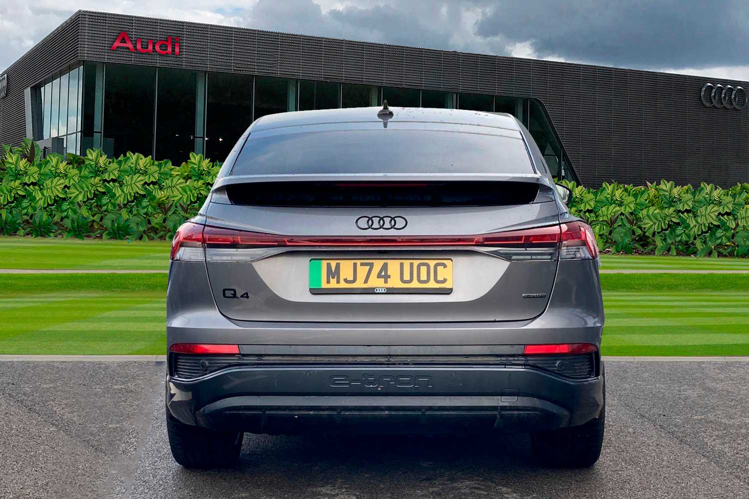 Used Audi Q4 e-tron 2024 for sale - 77164484: Photo 7