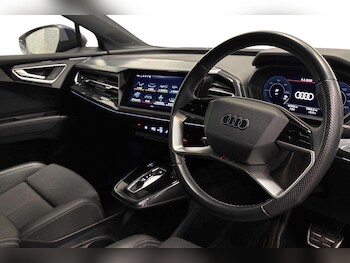 Used Audi Q4 e-tron 2022 for sale - 78338095: Photo