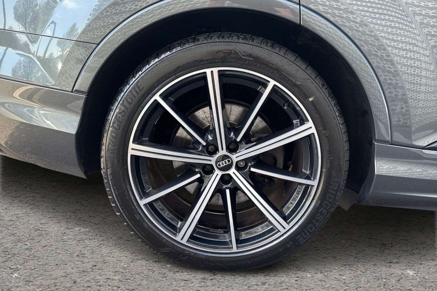 Used Audi Q7 2023 for sale - 78173856: Photo 9