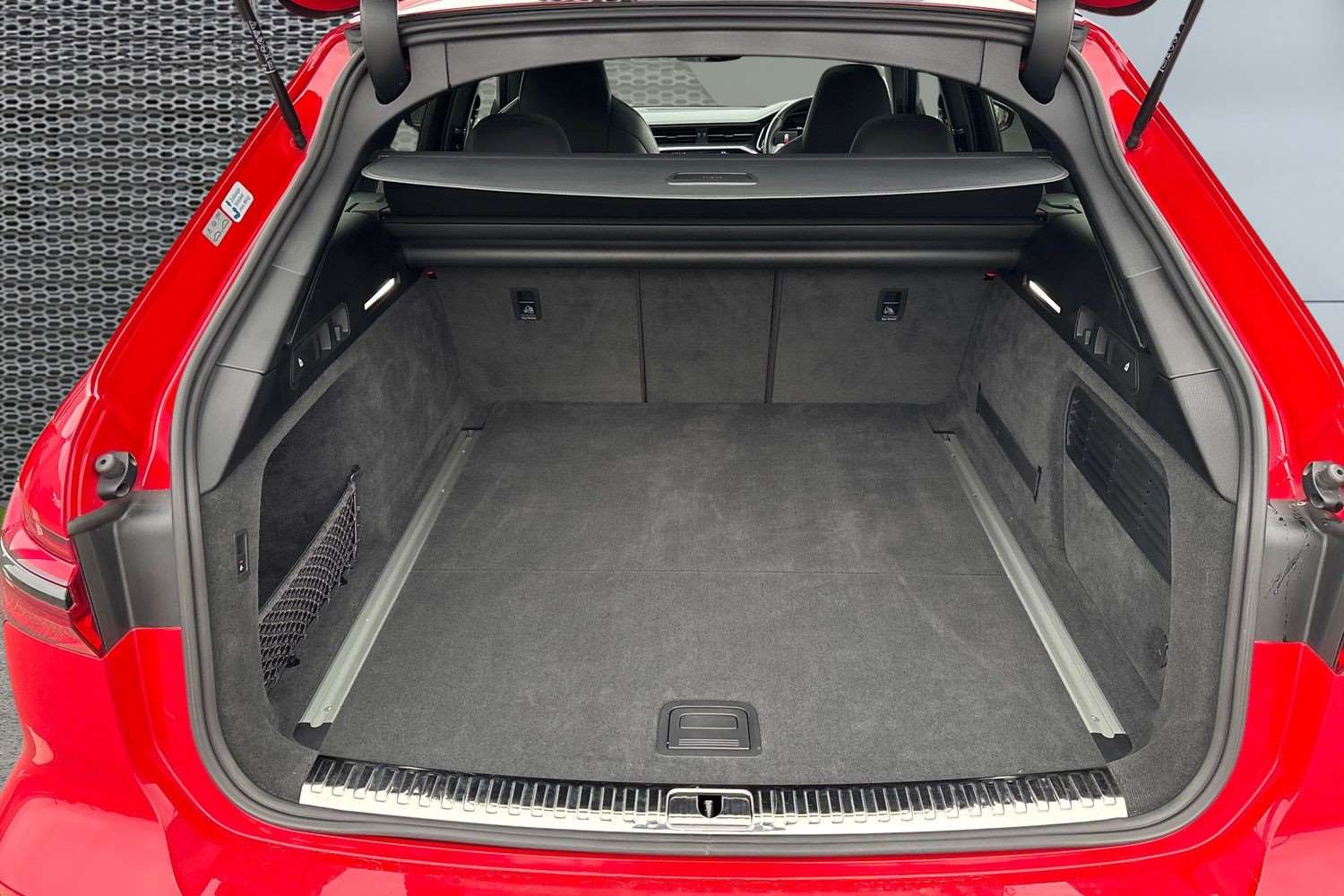 Used Audi RS6 2021 for sale - 77787089: Photo 13