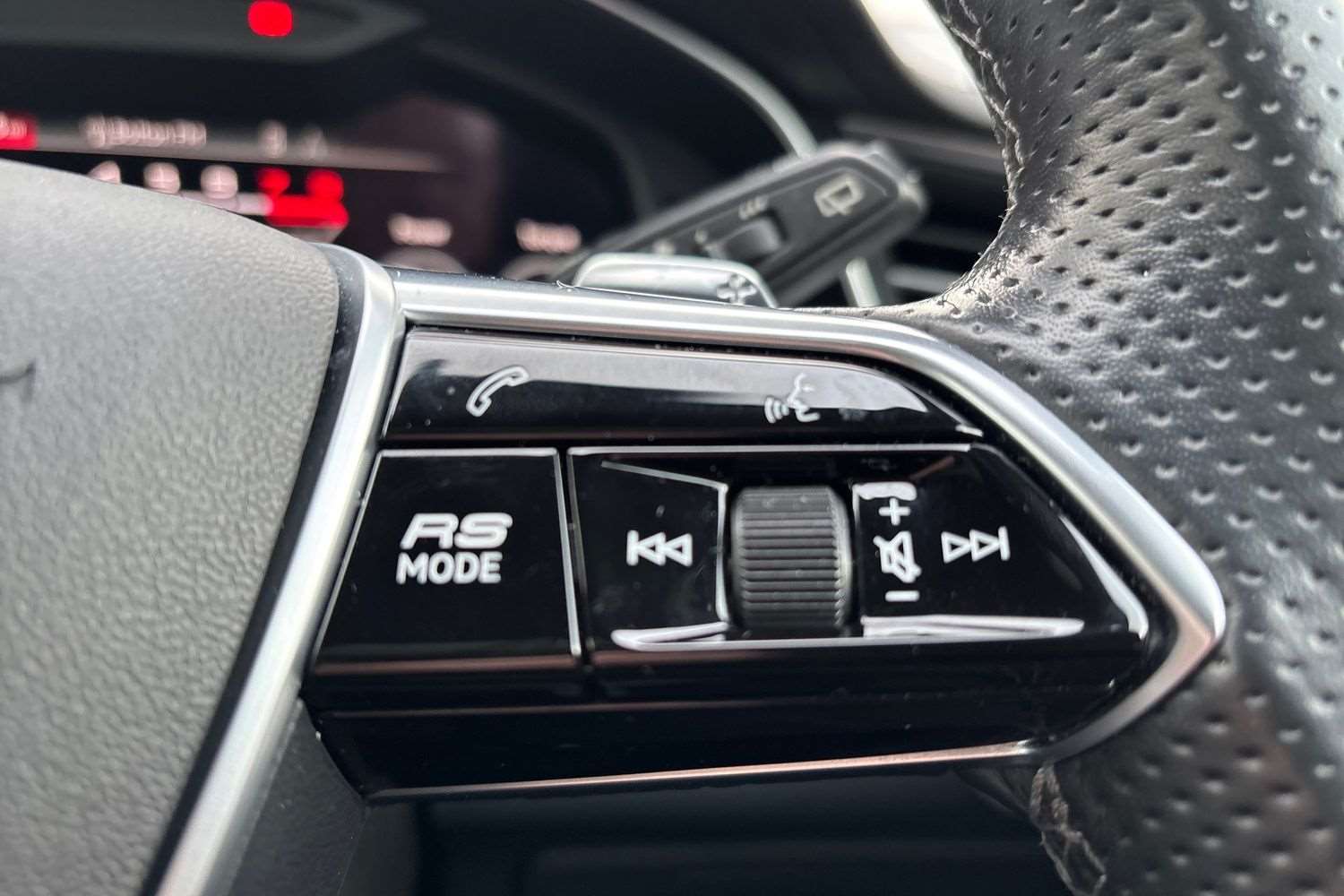 Used Audi RS6 2021 for sale - 77787089: Photo 17