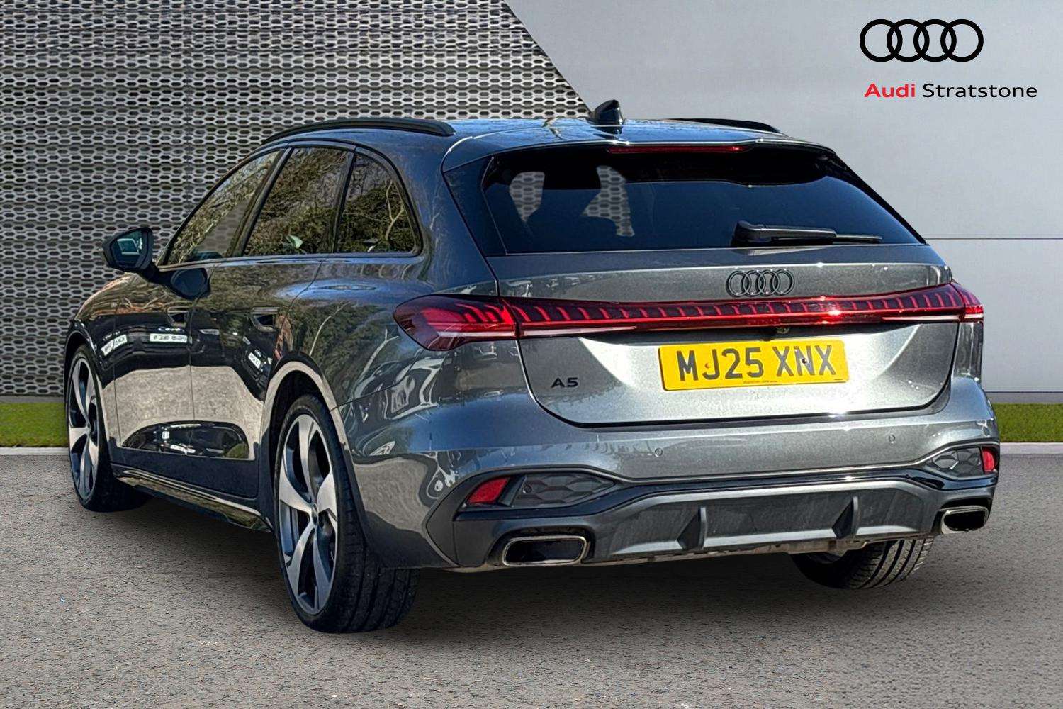 Used Audi A5 2025 for sale - 78161356: Photo 3