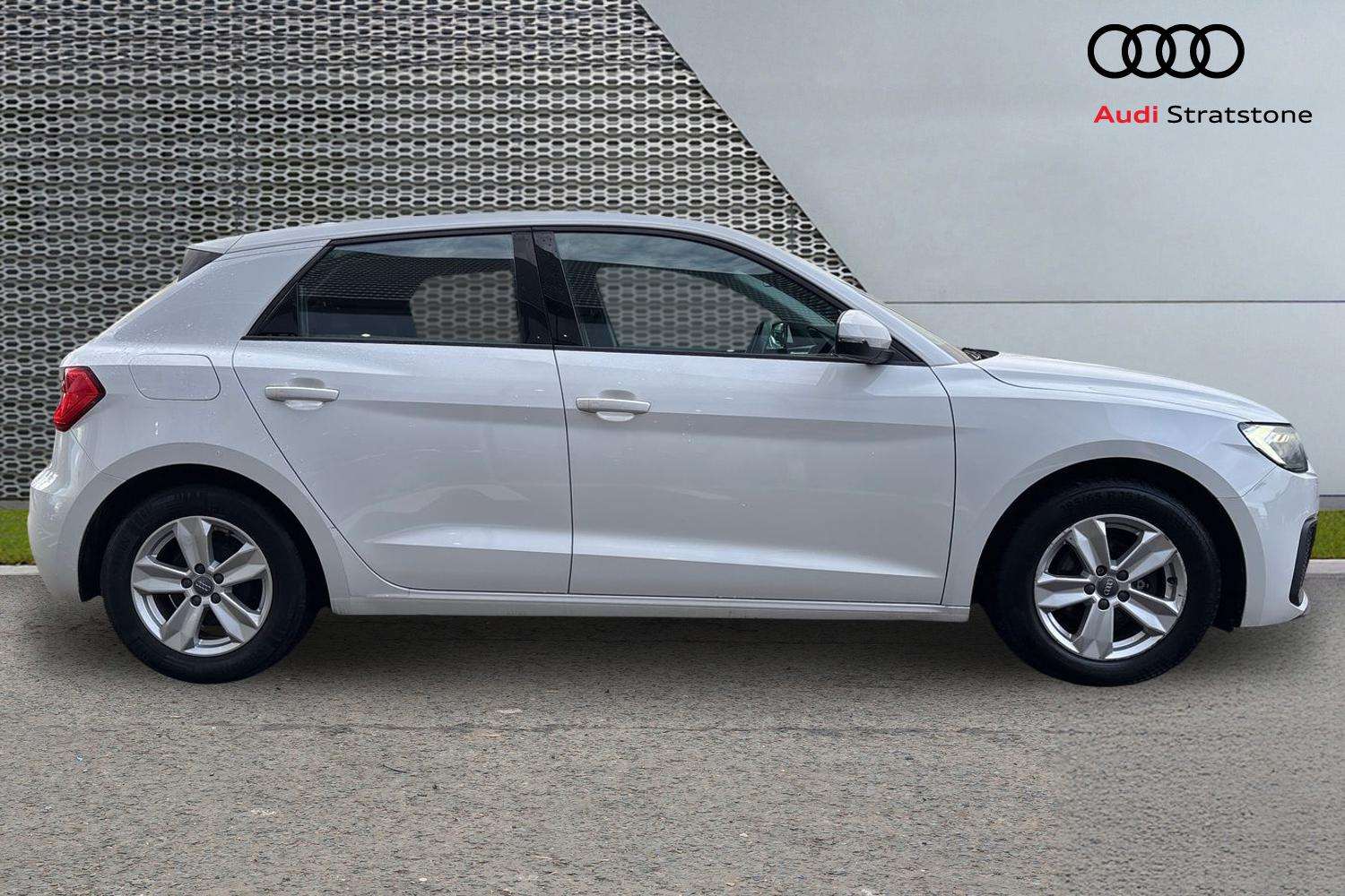 Used Audi A1 2019 for sale - 77206358: Photo 4