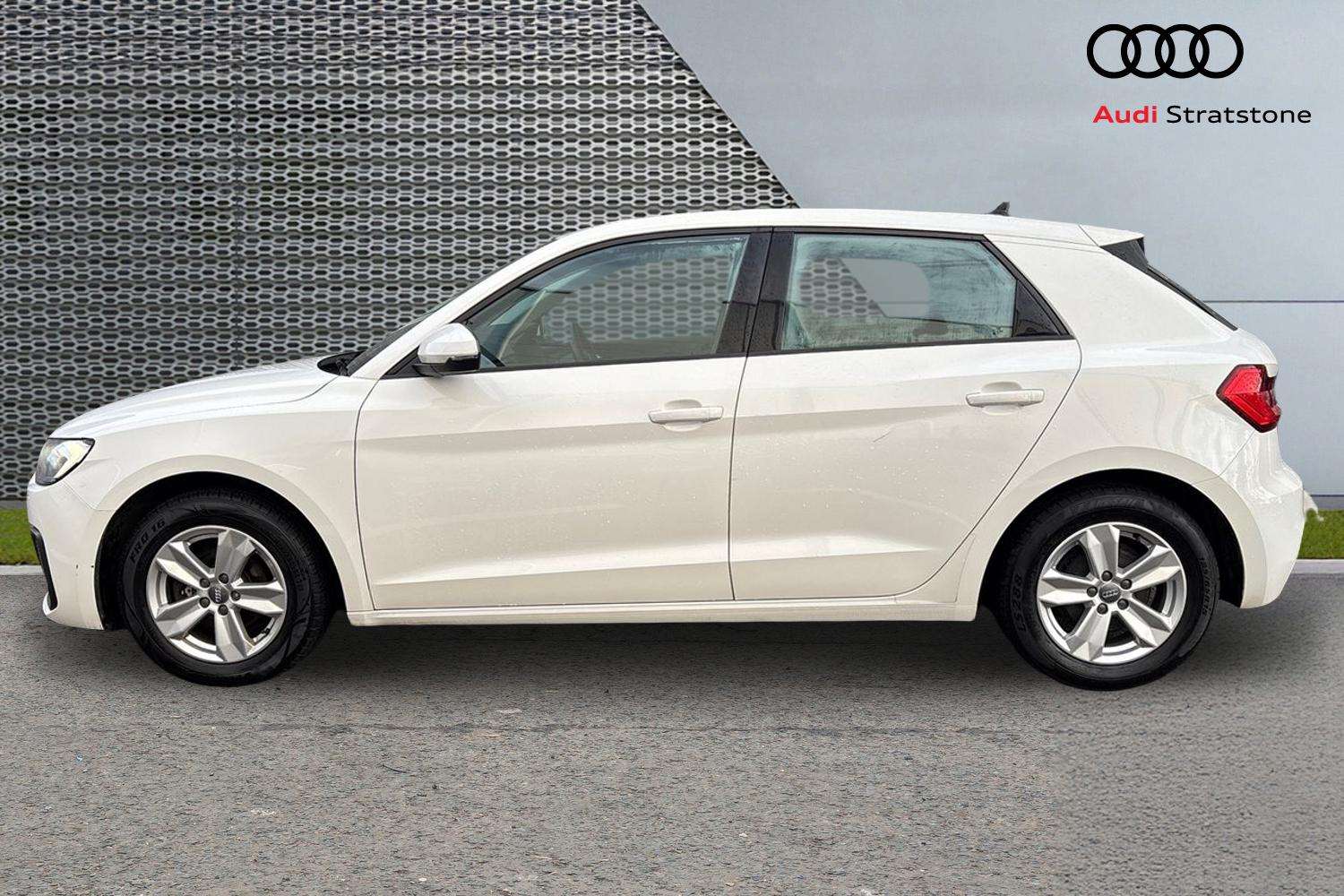 Used Audi A1 2019 for sale - 77206358: Photo 8