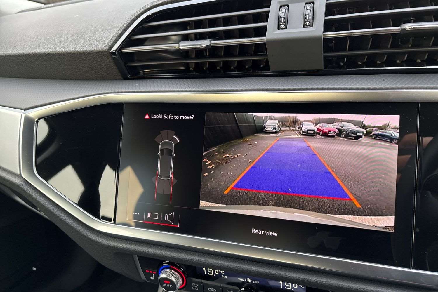 Used Audi Q3 2025 for sale - 76929081: Photo 26