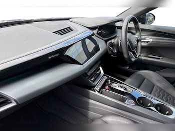 Used Audi e-tron GT 2023 for sale - 75063497: Photo