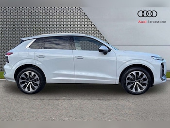 Used Audi Q3 2025 for sale - 77270059: Photo