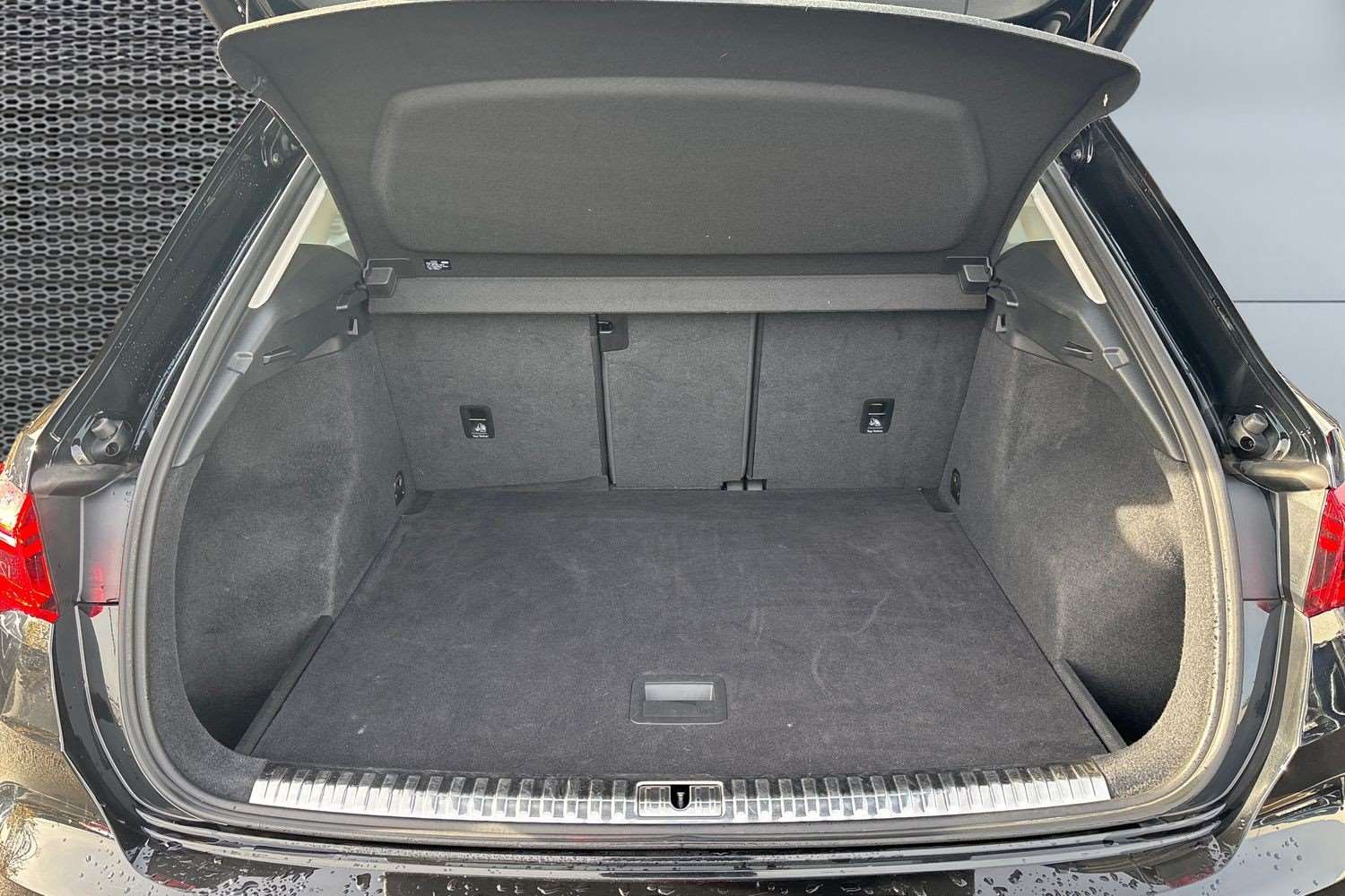 Used Audi Q3 2019 for sale - 76624572: Photo 13