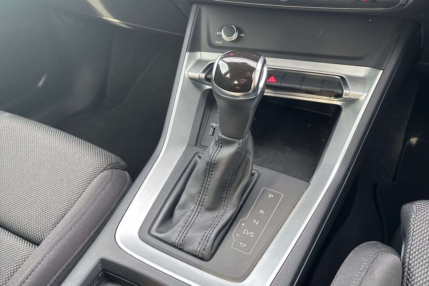 Used Audi Q3 2019 for sale - 76624572: Photo 15