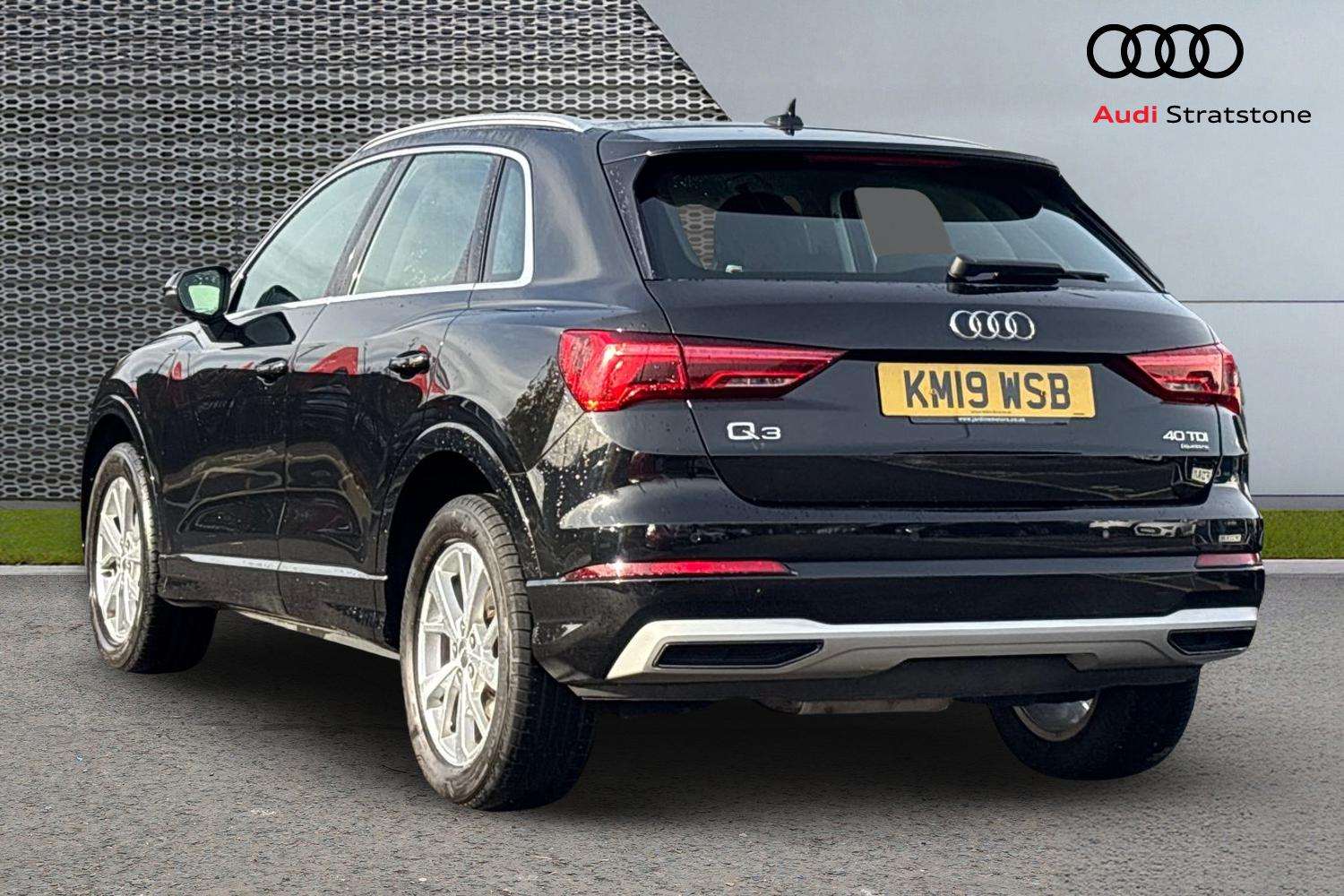 Used Audi Q3 2019 for sale - 76624572: Photo 3