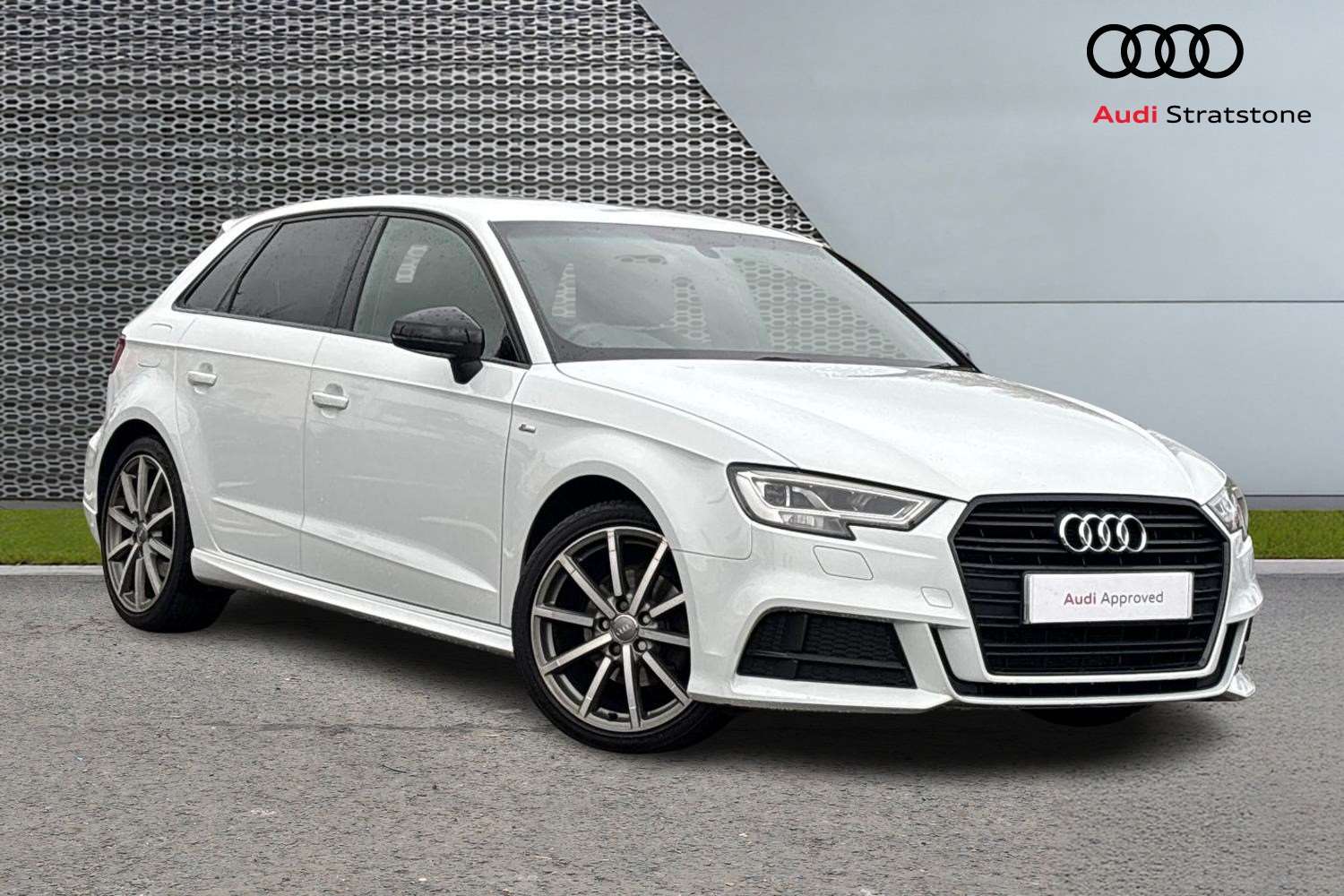 Used Audi A3 2018 for sale - 76475912: Photo 1