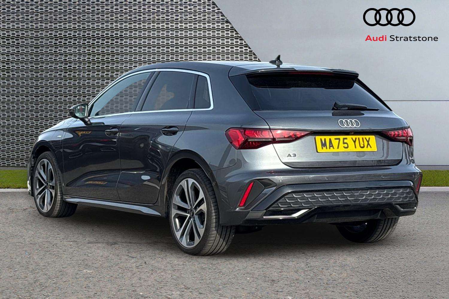 Used Audi A3 for sale - 77972978: Photo 3