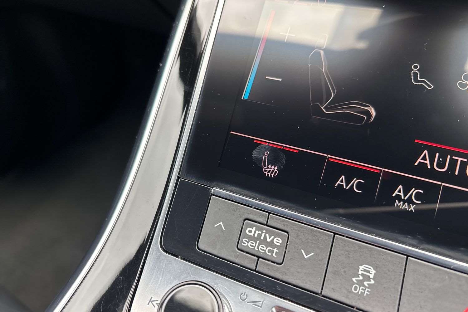 Used Audi Q7 2020 for sale - 78119124: Photo 28